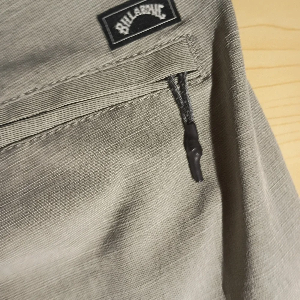 Billabong Hybrid Shorts Mens 33 Grey Crossfire Heathered Walk Shorts